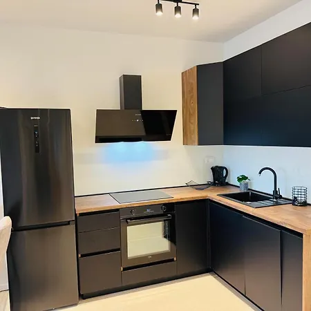 Apartment Azimut