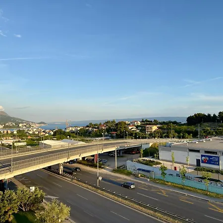 Apartment Azimut