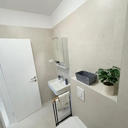 Azimut Apartment
